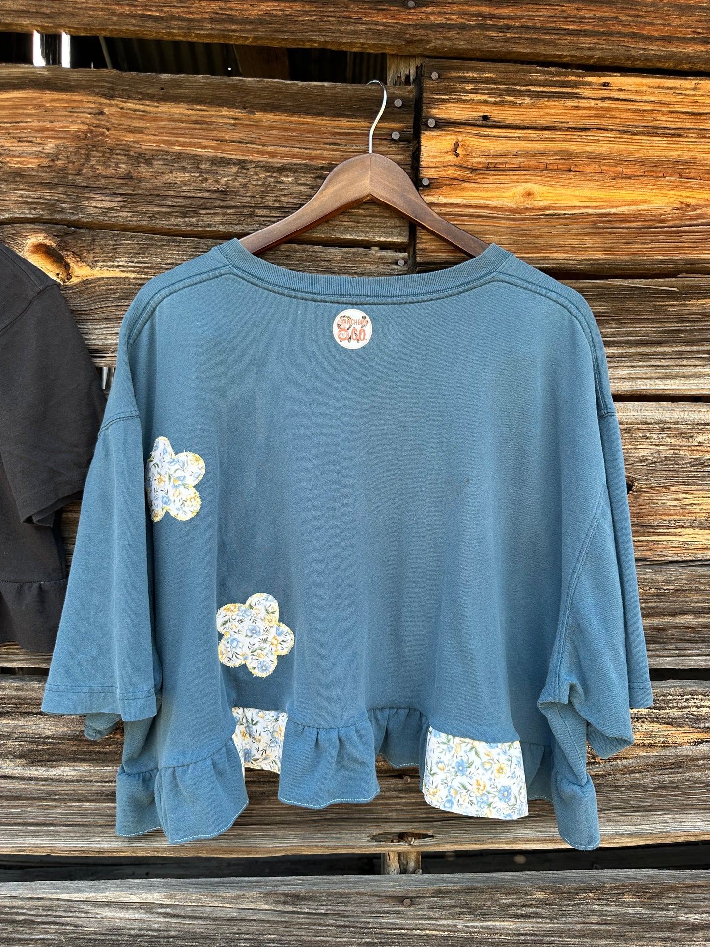 FLORAL SPOOKY GHOST (2XL)