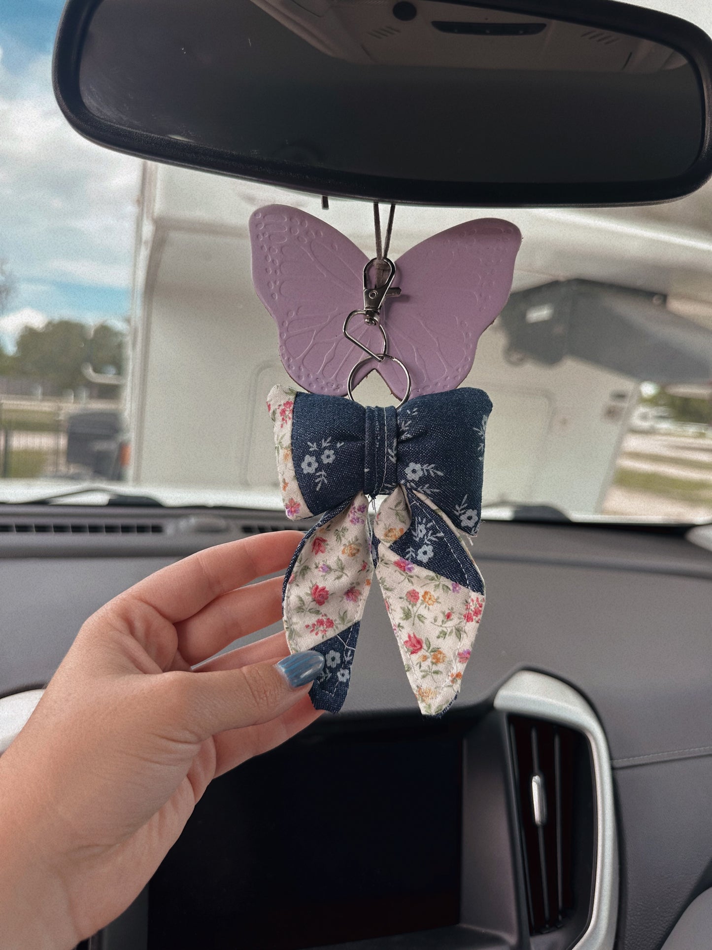 BOW CHARM #2