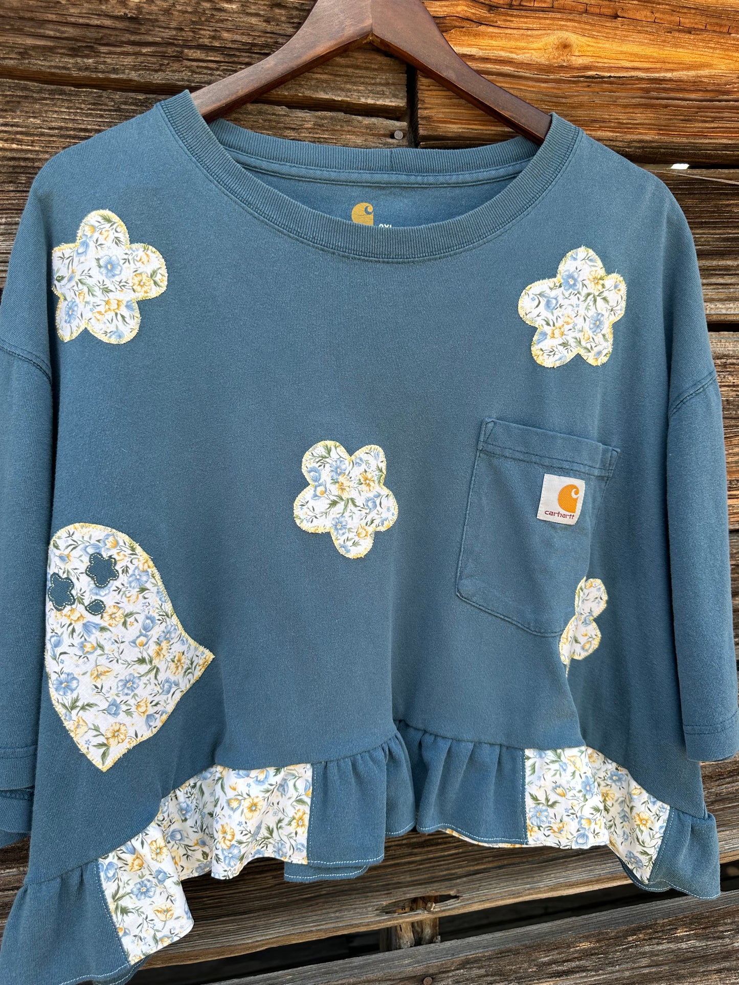FLORAL SPOOKY GHOST (2XL)