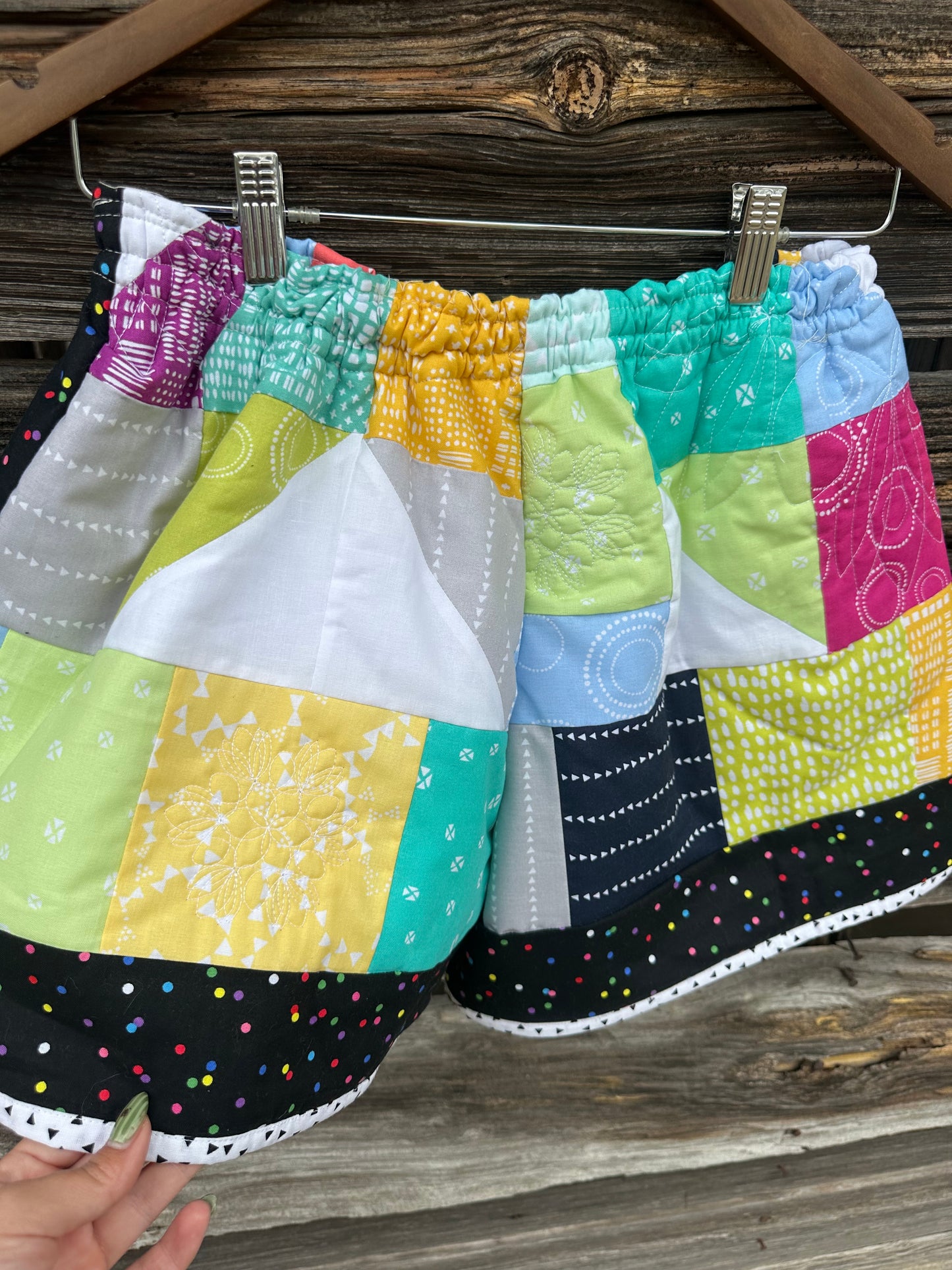 END OF THE RAINBOW 🌈 QUILTED SHORTS (L)