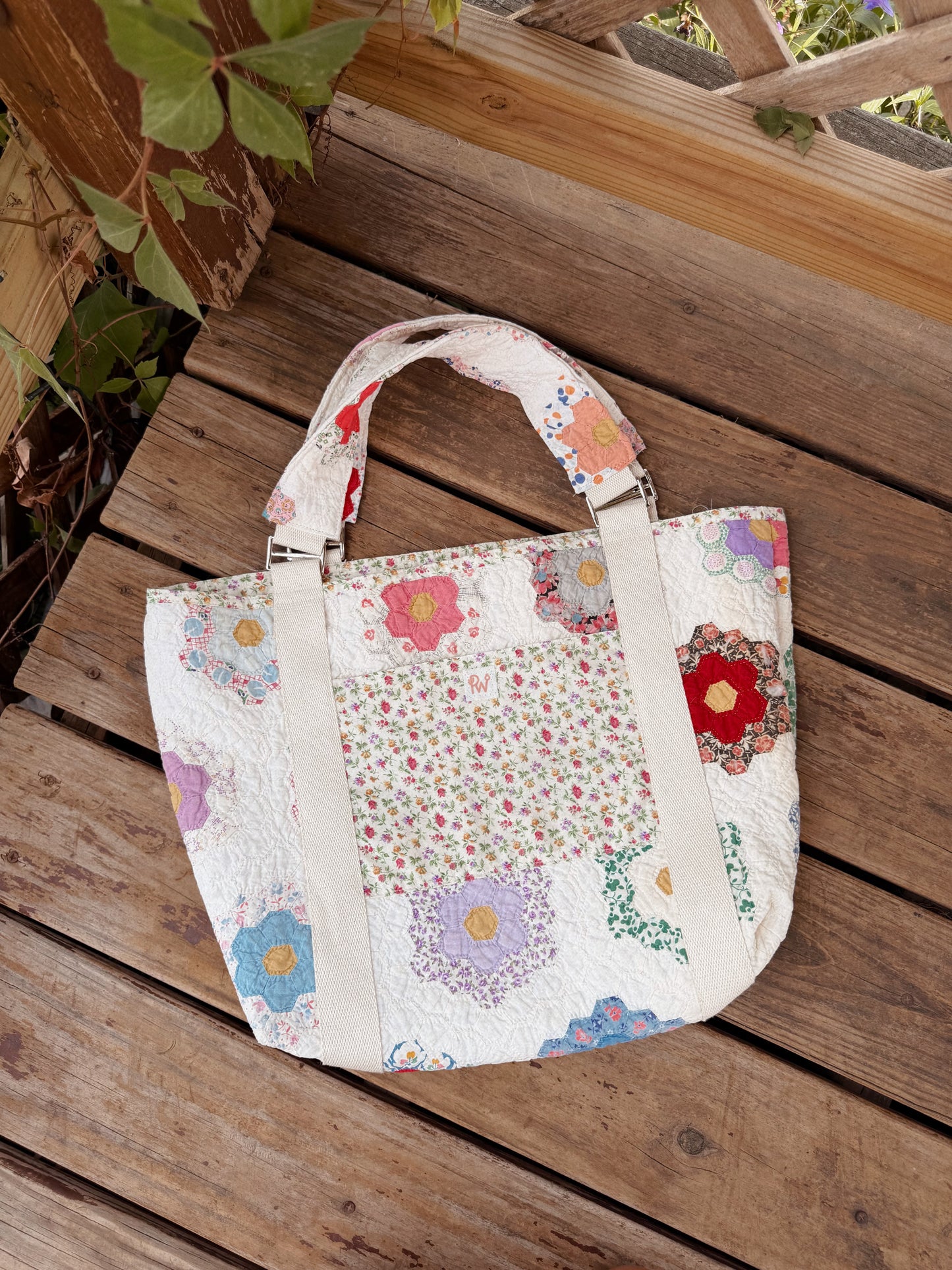 FLOWER GARDEN TOTE