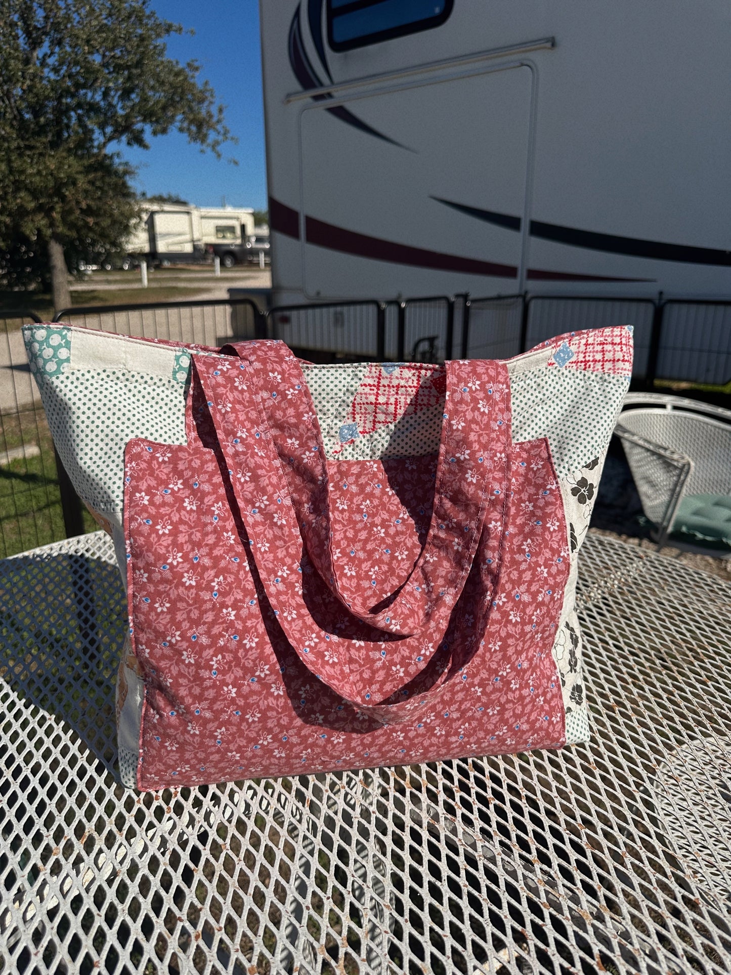 DARK PINK WIVES EVERYTHING TOTE