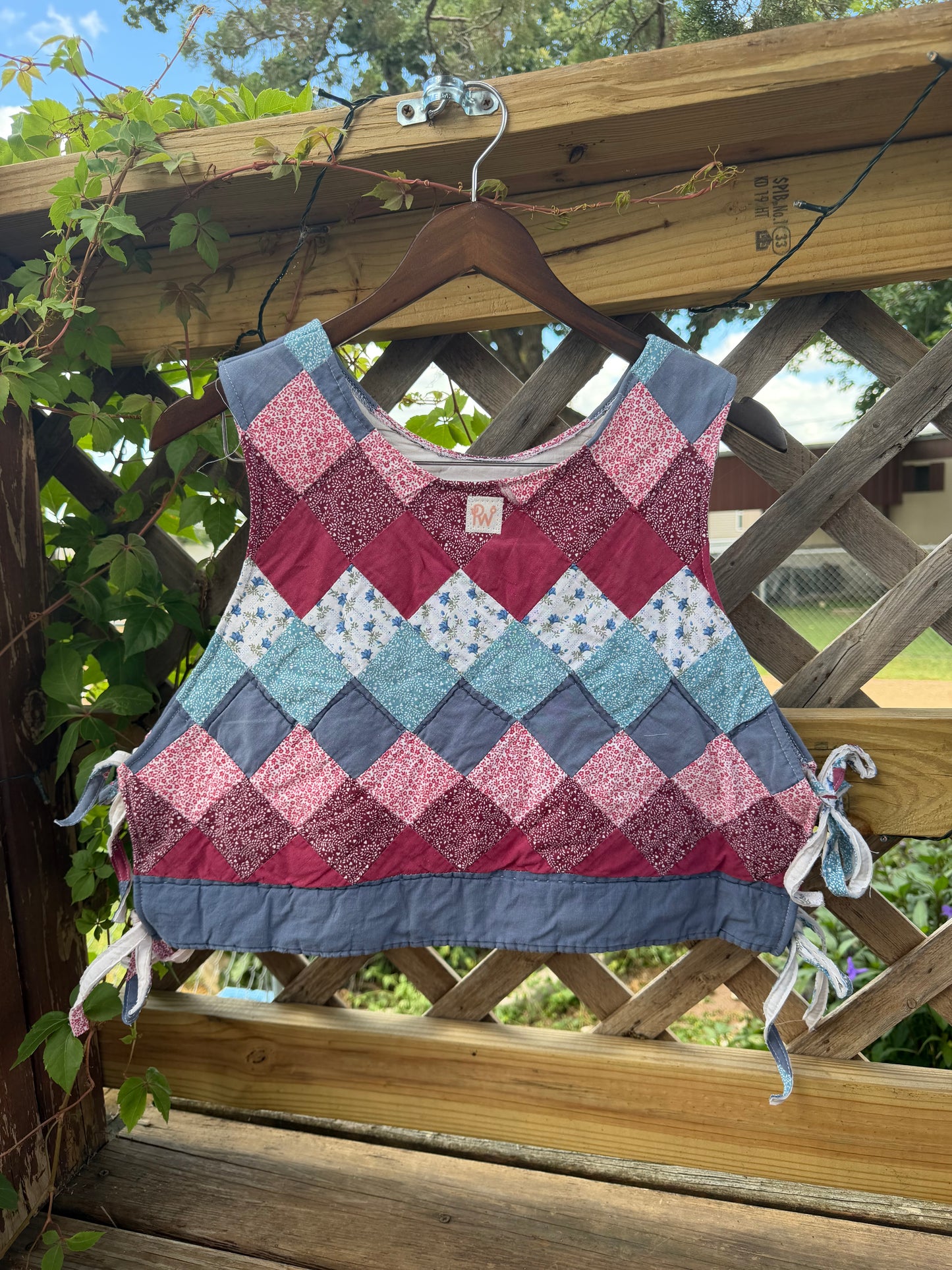 Memory Lane Tie Tank (L) ❤️