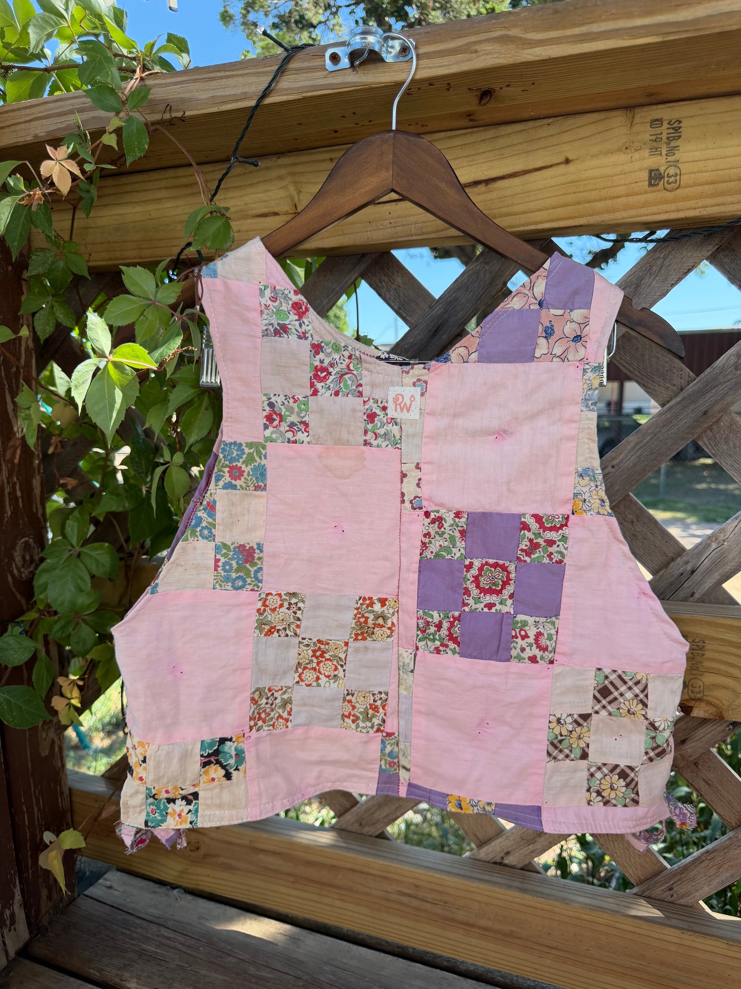 Faded Bloom Tie Tank (L)🌸