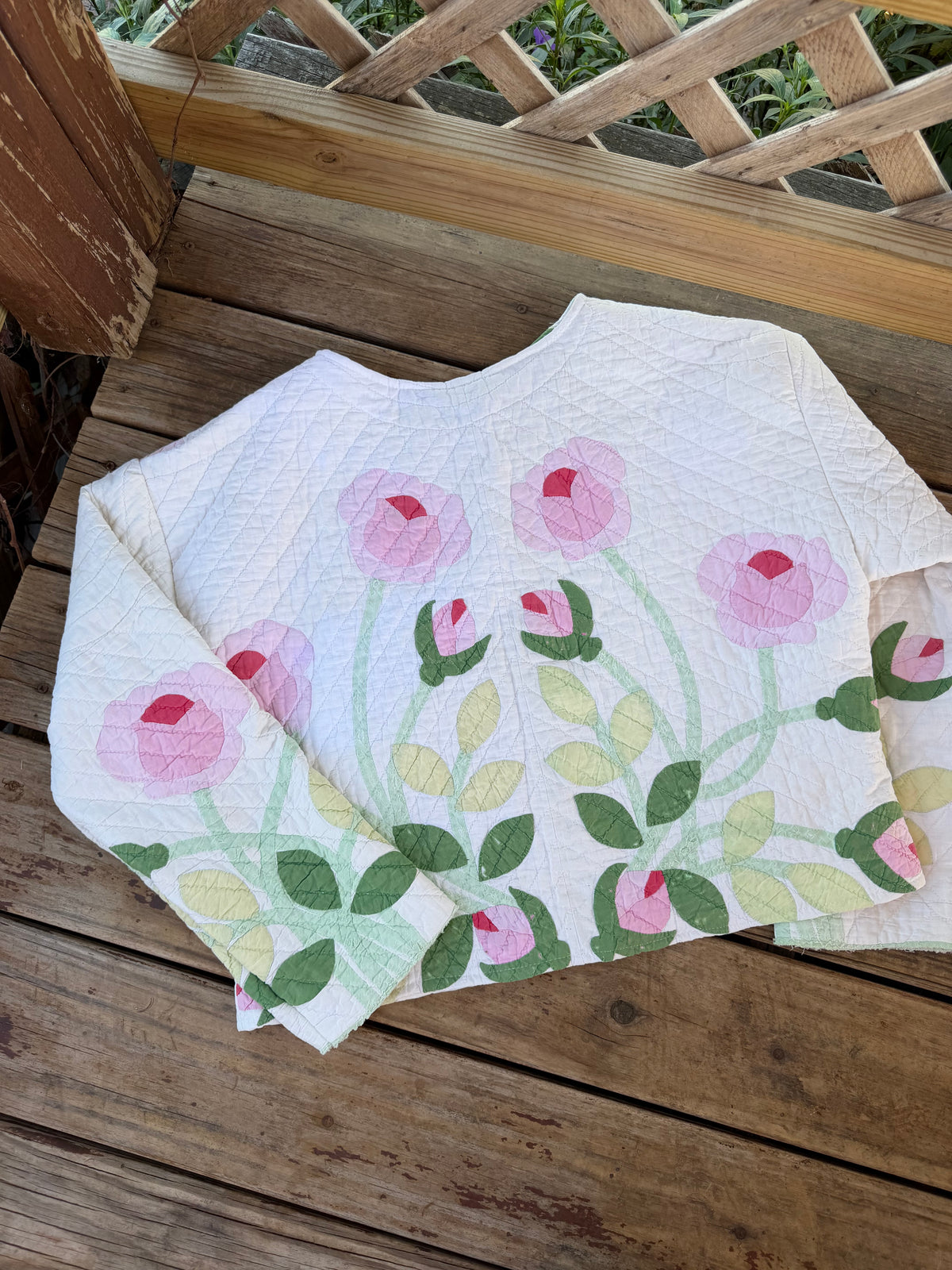 September Flowers 🌷 Quilted Cardigan (L)