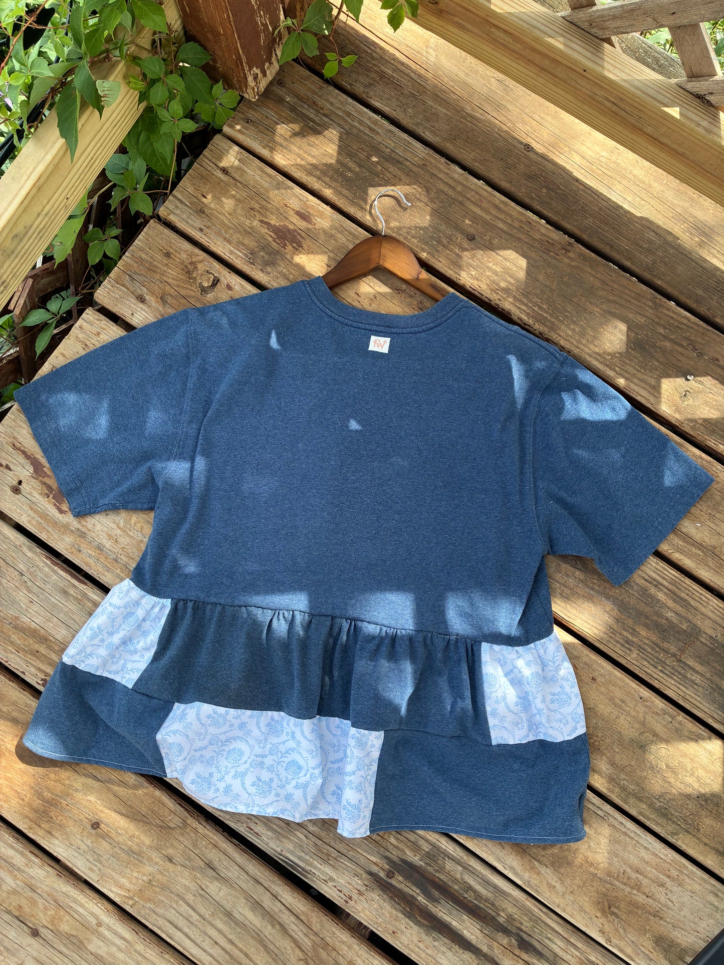 Boatin Carhartt tee (M)