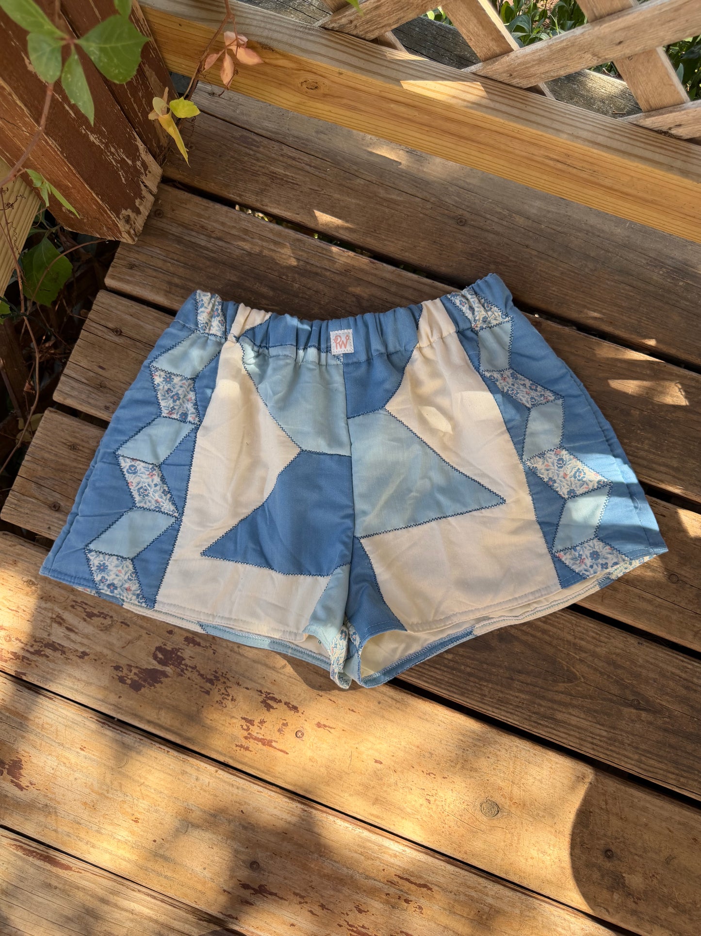 Sunday morning shorties (L) ☀️