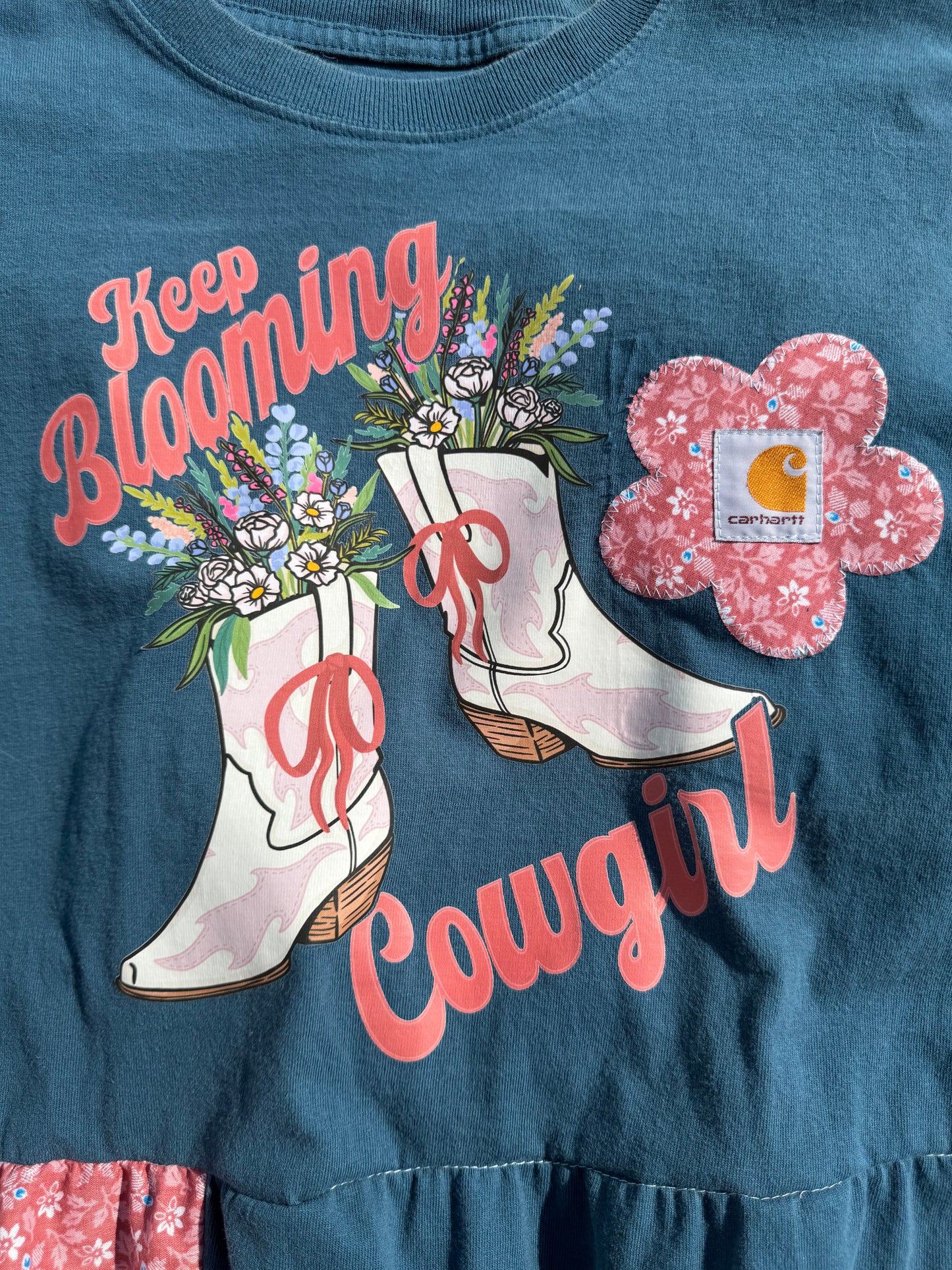 Blooming Cowgirl Carhartt tee (XL) 🌺
