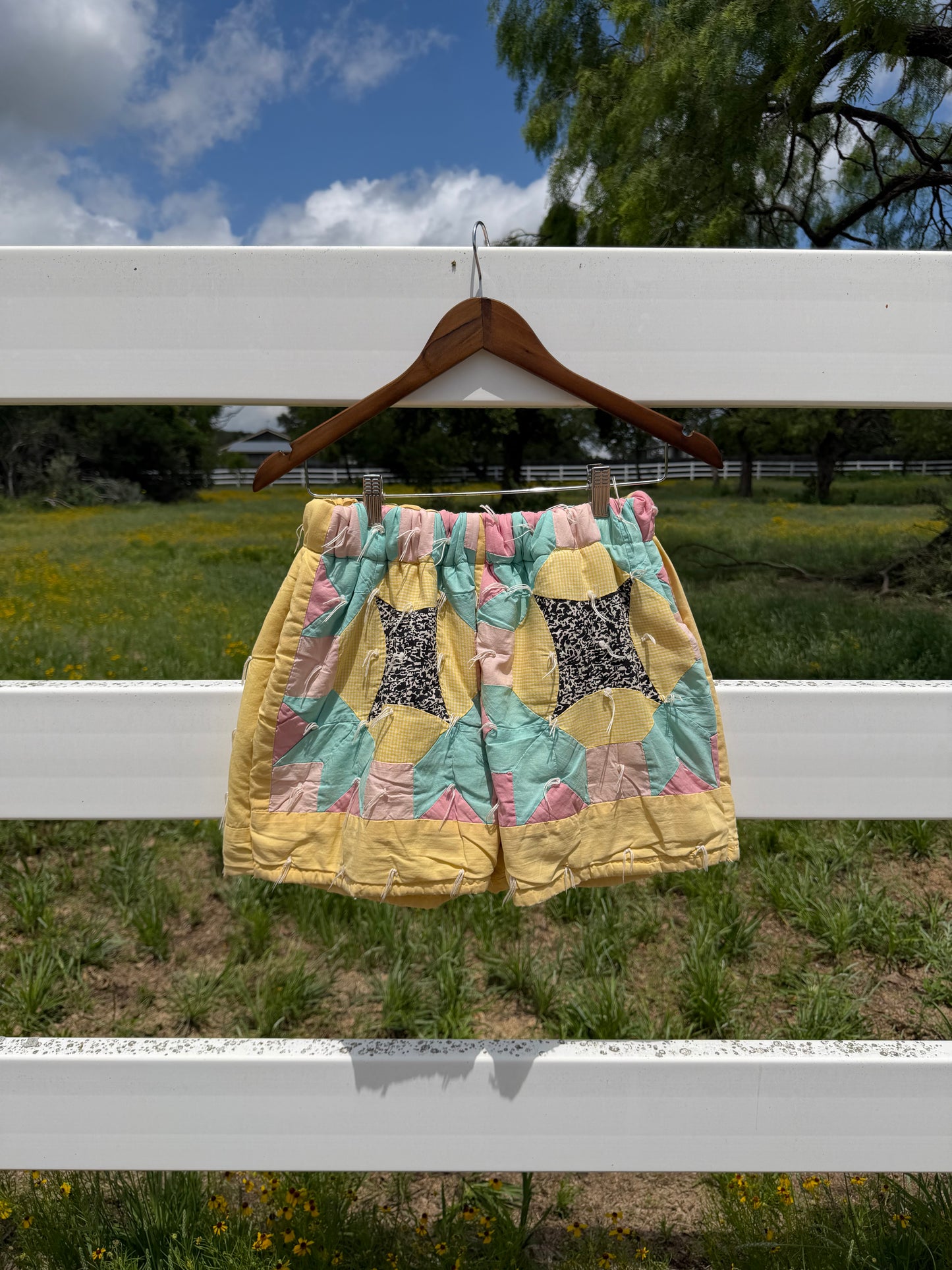 Sunshine & Roses Shorties (S/M)