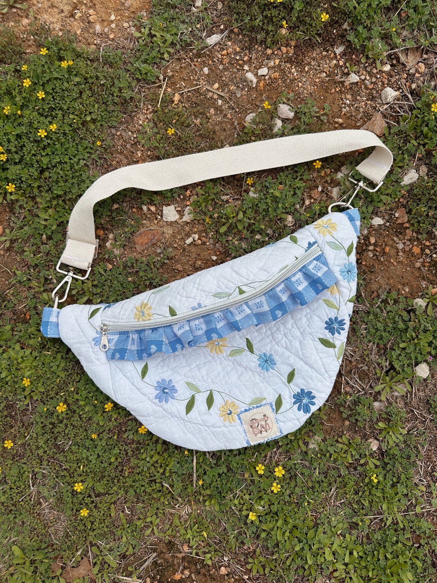 Spring Showers Fanny 💐🌧️