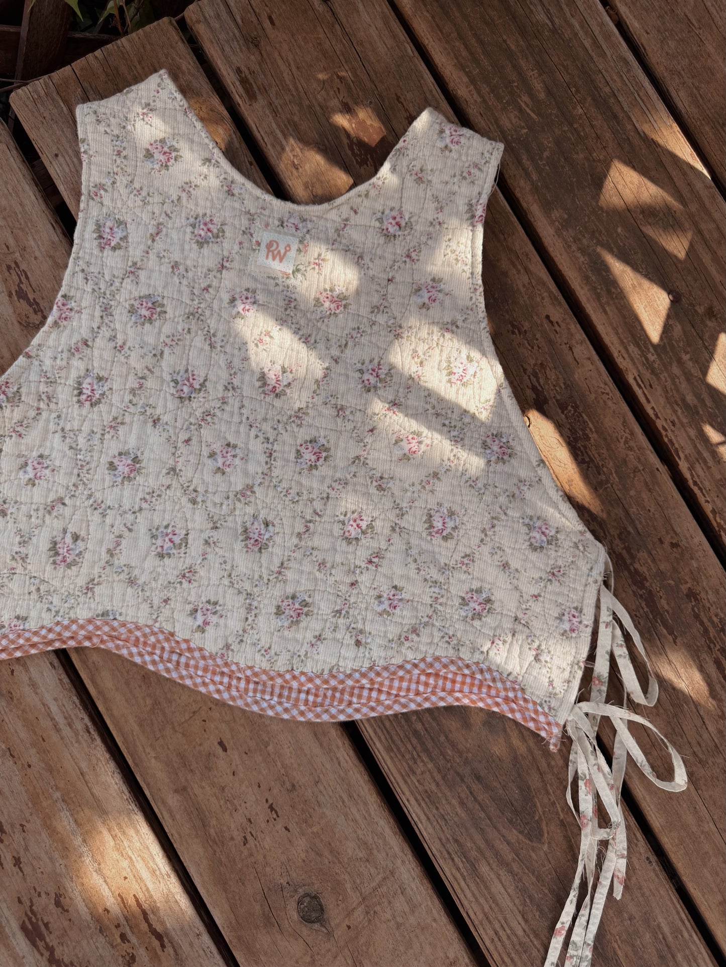 CREEKSIDE TANK (M)