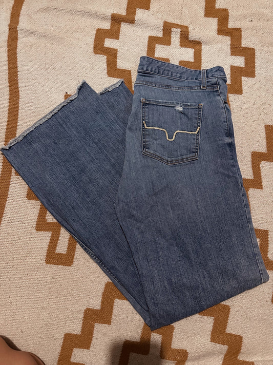 OLIVIA KIMES JEANS