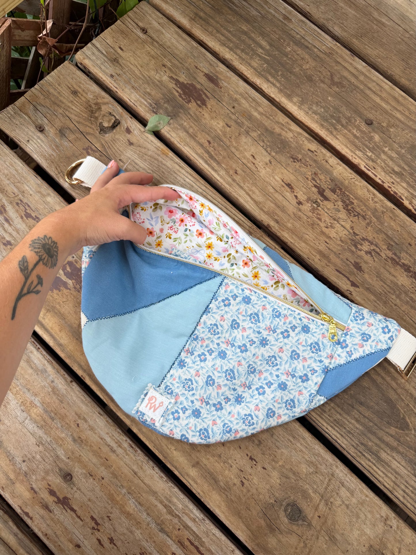 RAINDROP FANNY 🌧️