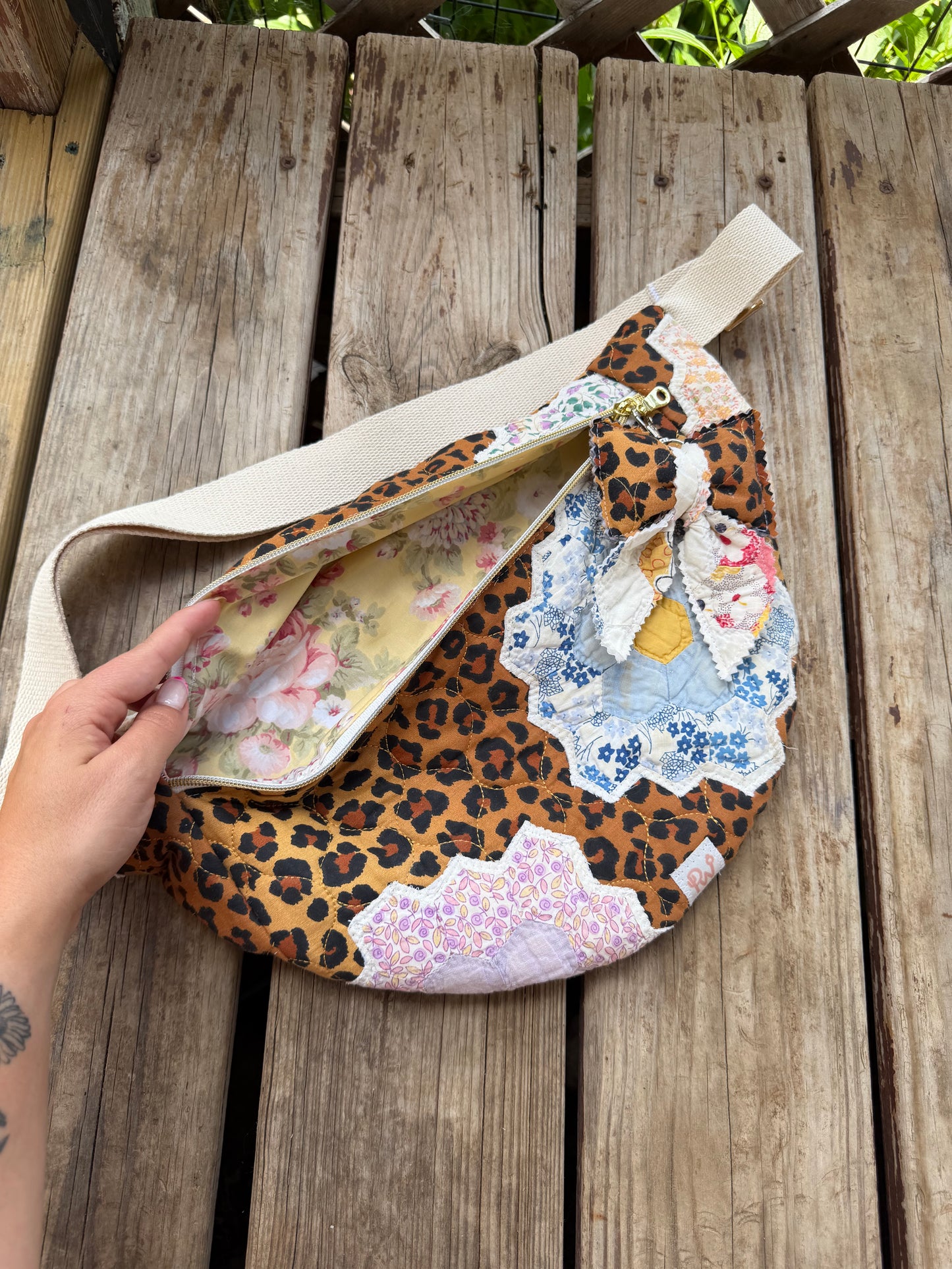 Wild Garden Fanny 🐆🌼