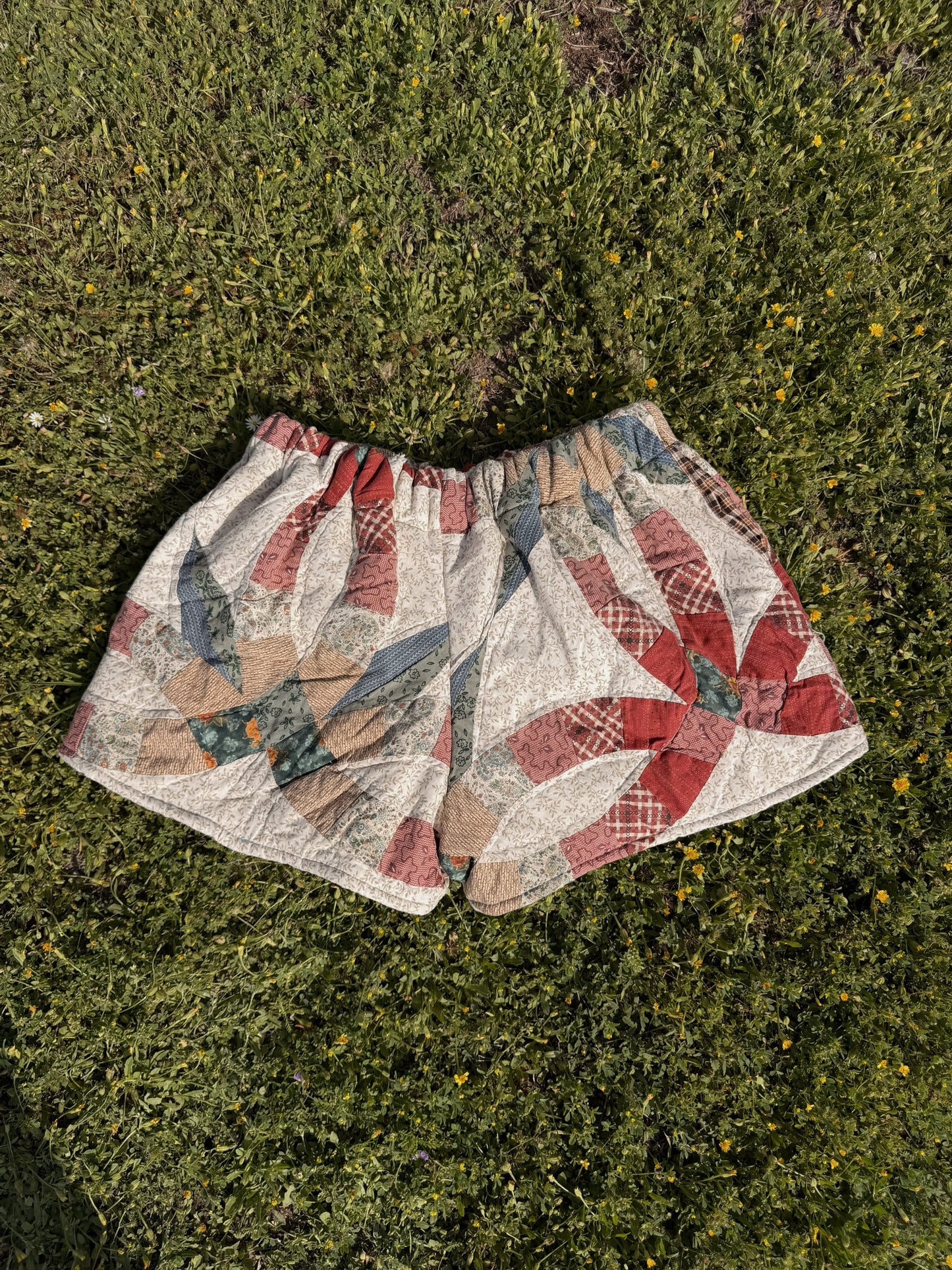 Cindy Quilted Shorts (L/XL)