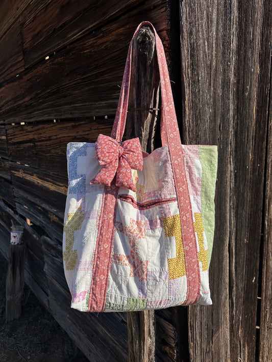 QUILTED TOTE (2)