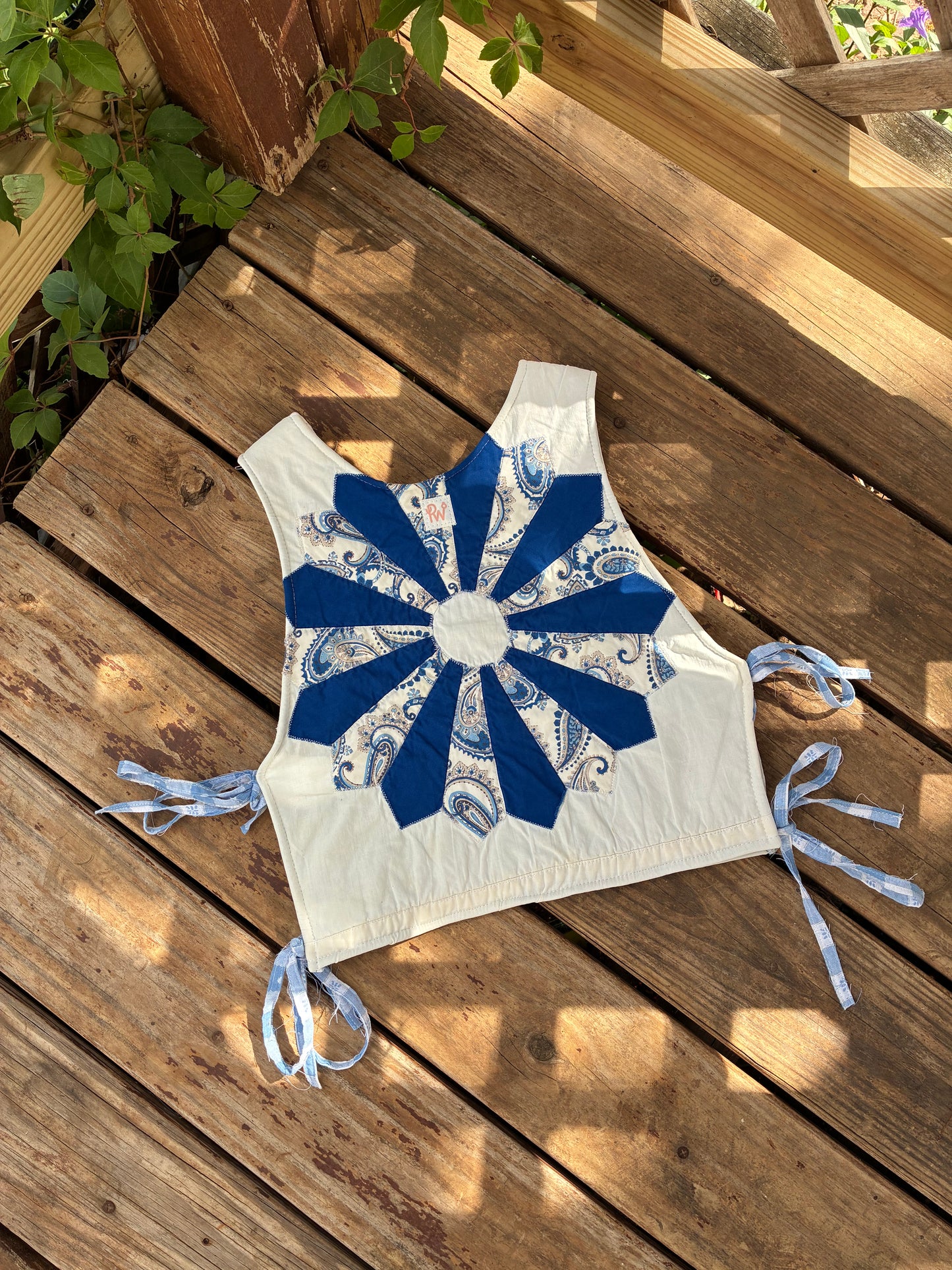 Lake life Tie Tank 🌊💙 (S)