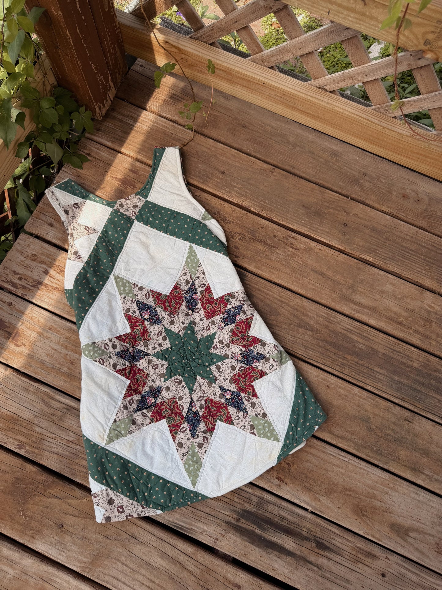 SEAGLASS QUILTED DRESS (M)