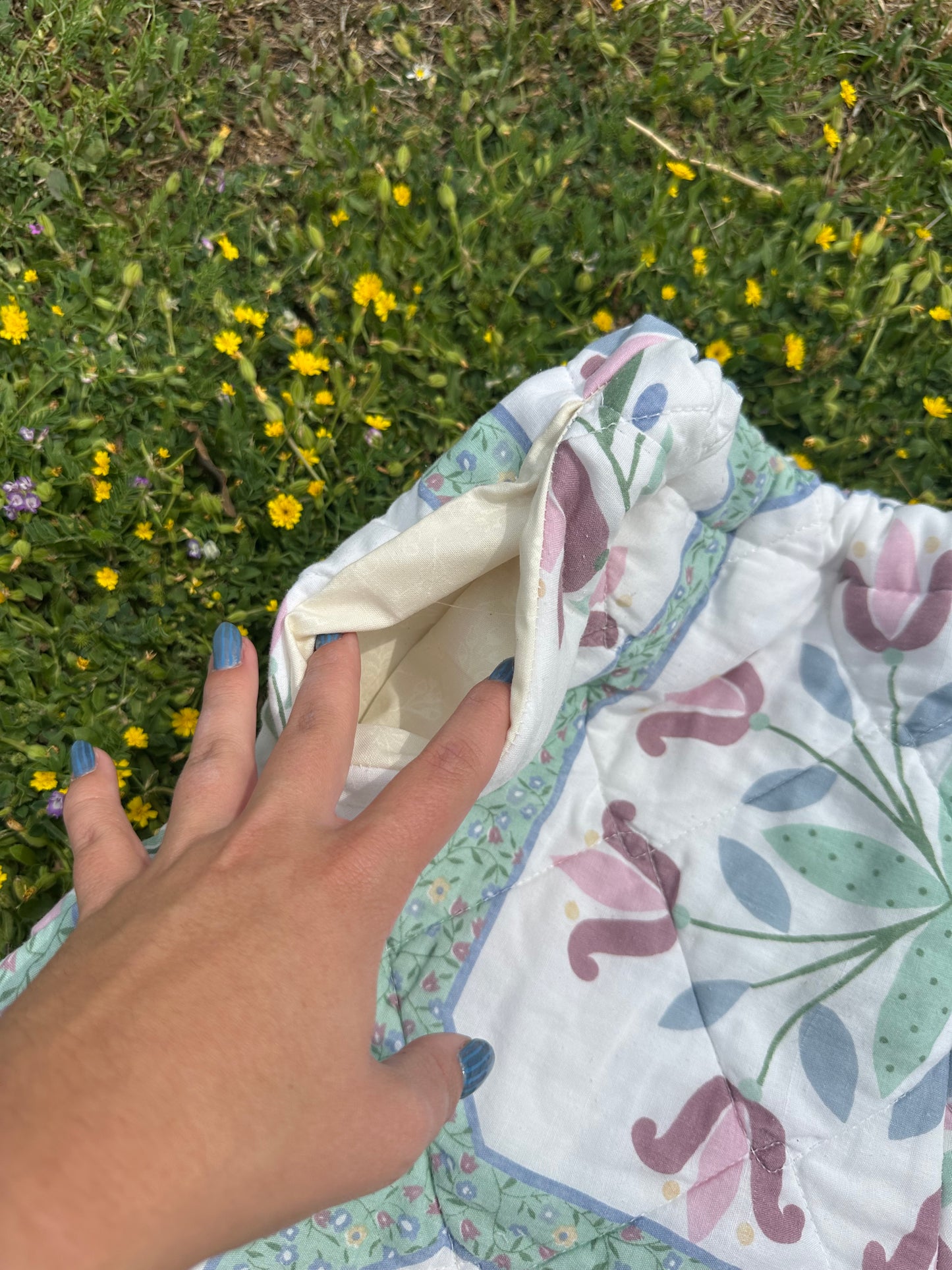 ROSE PETAL QUILTED SHORTS (XL)