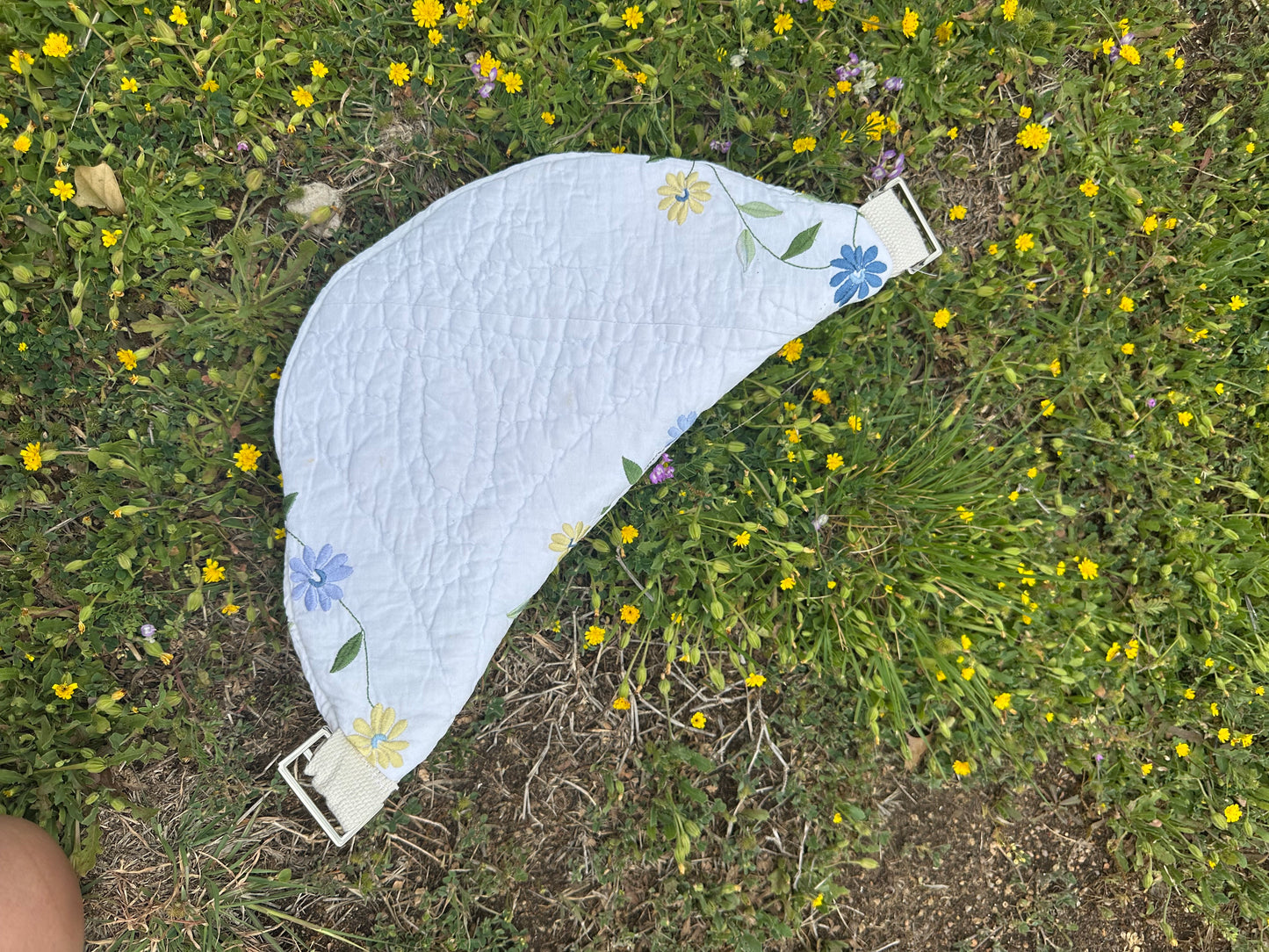 APRIL SHOWERS MINI FANNY 🌧️
