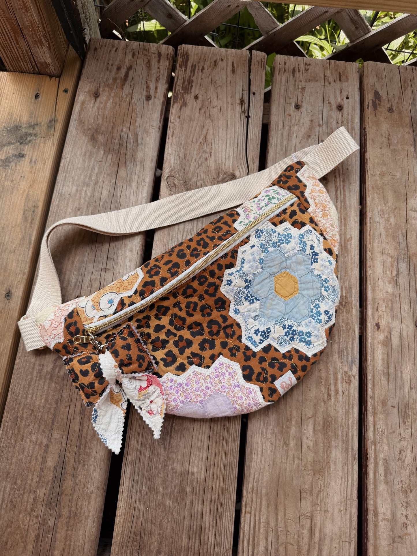 Wild Garden Fanny 🐆🌼