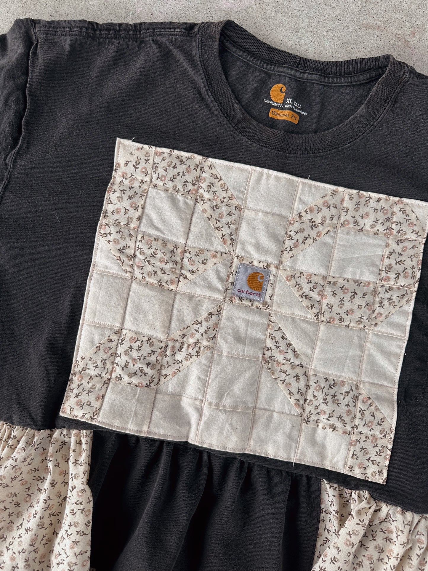 Quilted Bow Tee (XL)