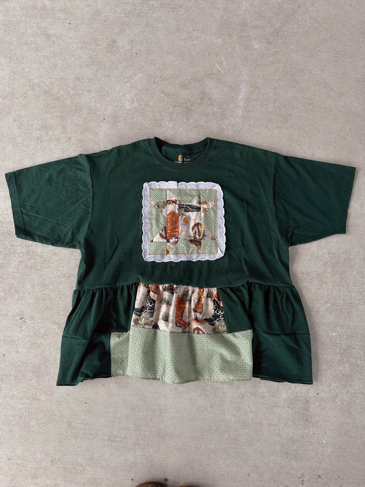 Quilted boot Sawtooth star tee (L)