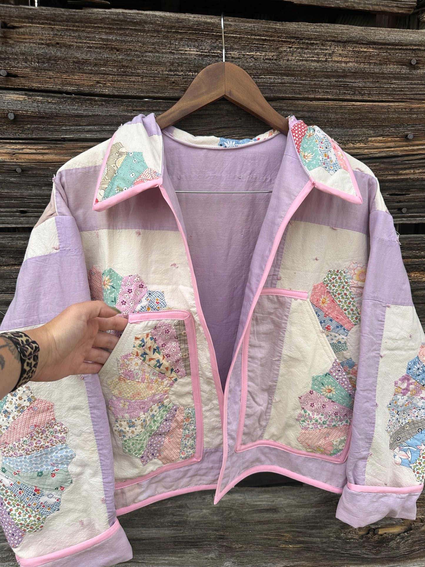 PURPLE BLOOMS JACKET🪻💜 (L)