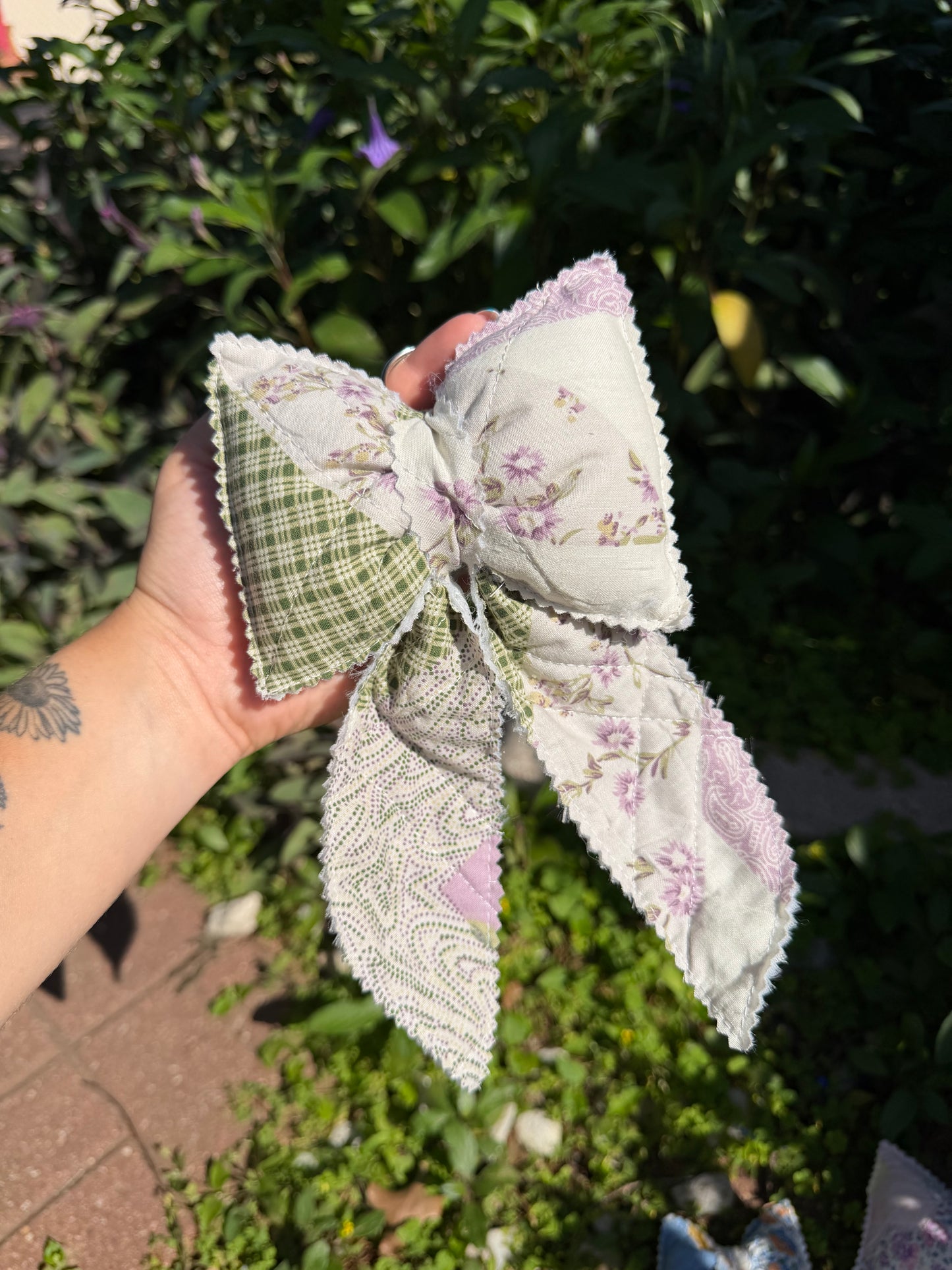 PEARL BOW (Medium size)