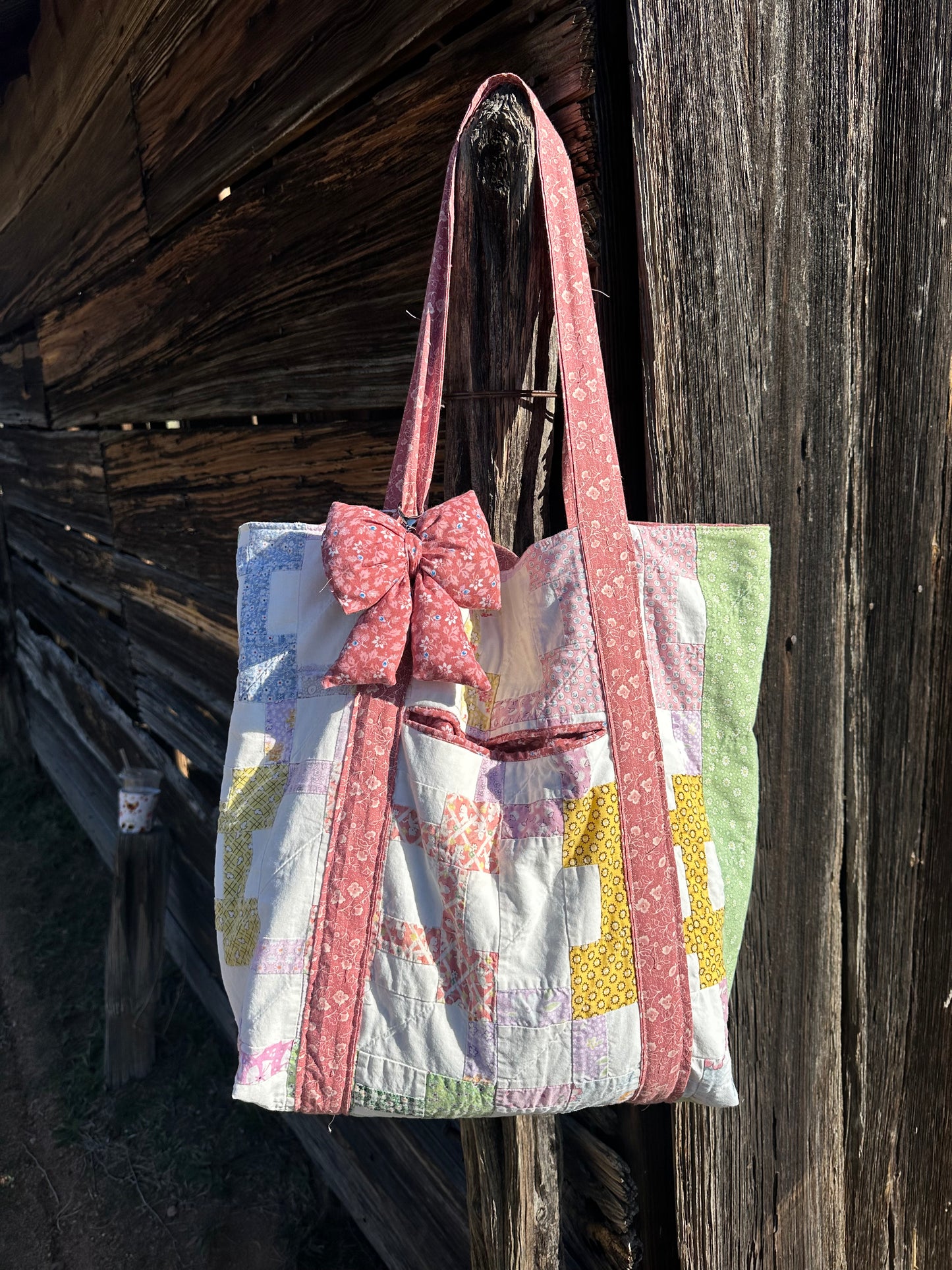 QUILTED TOTE (2)