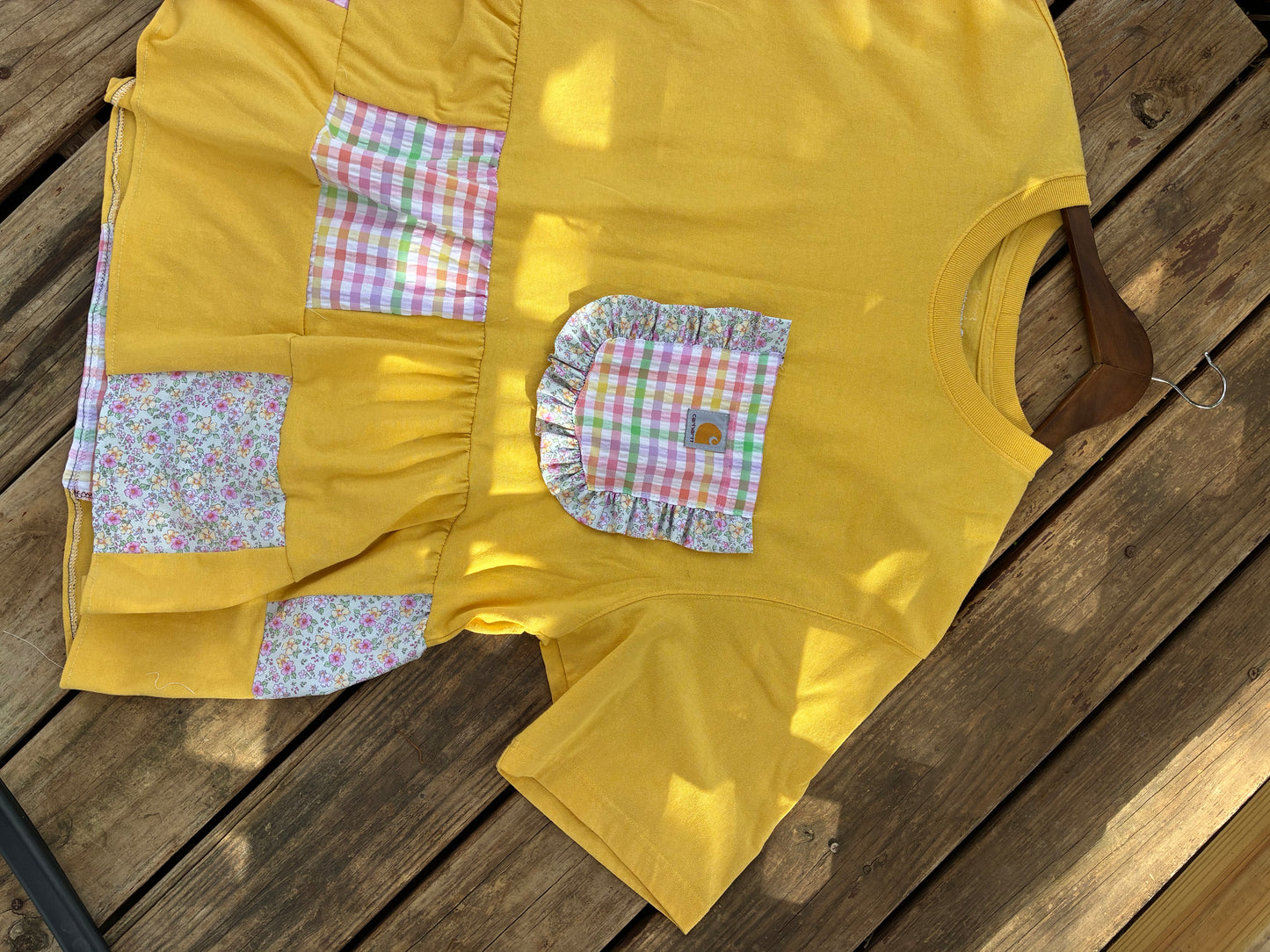 Sunshine Carhartt tee (XL)