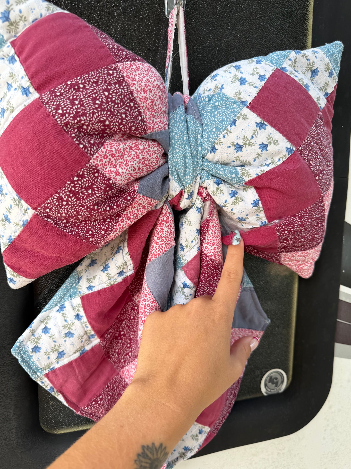 RED WHITE & BLUE BOW DOOR HANGING 🇺🇸