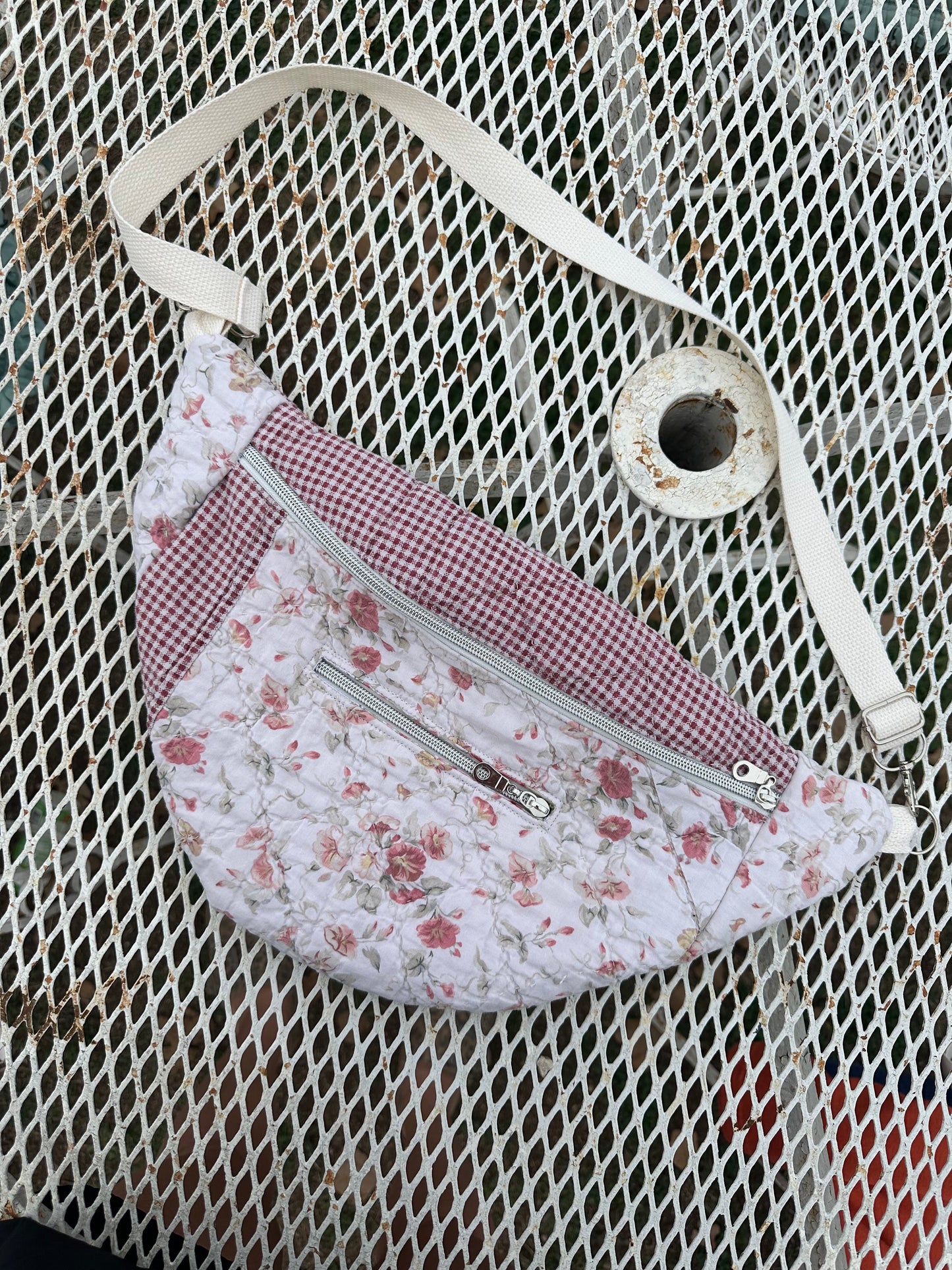 Gingham petals fanny