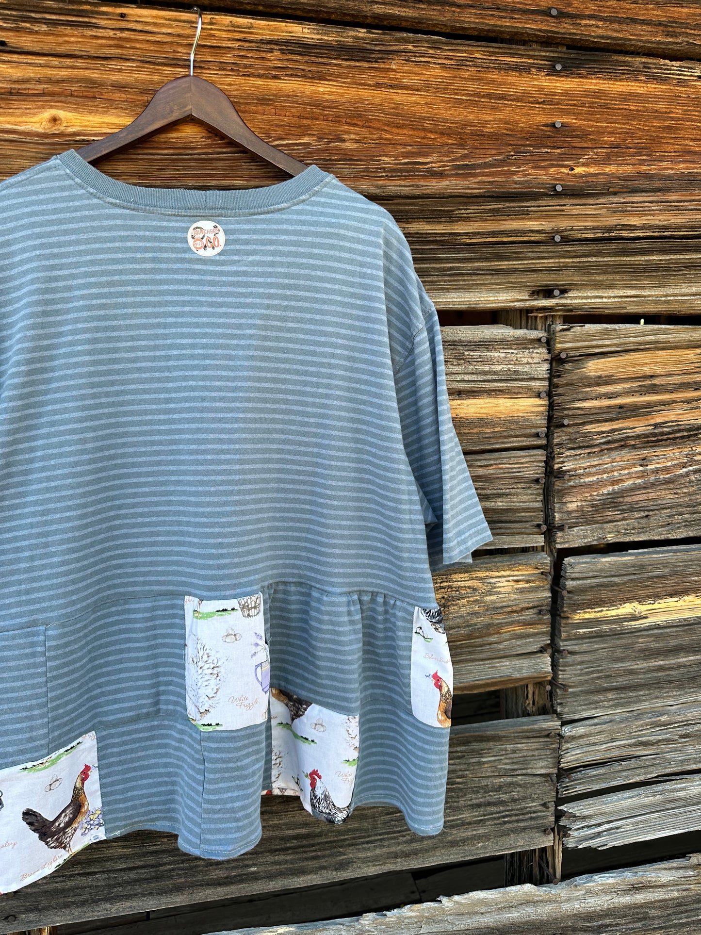Stripes & Chickens (XL)