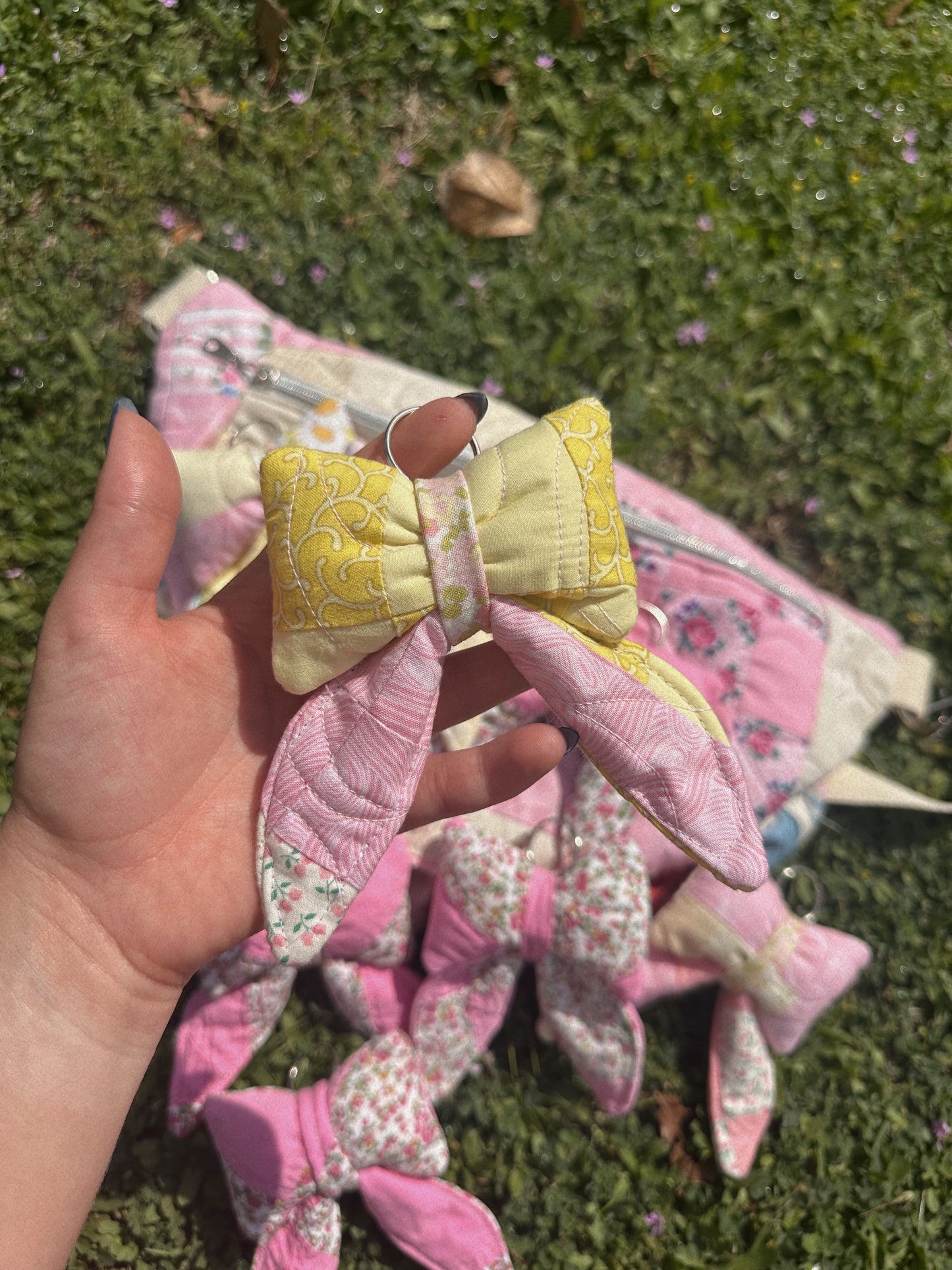 PINK LEMONADE BOW CHARM