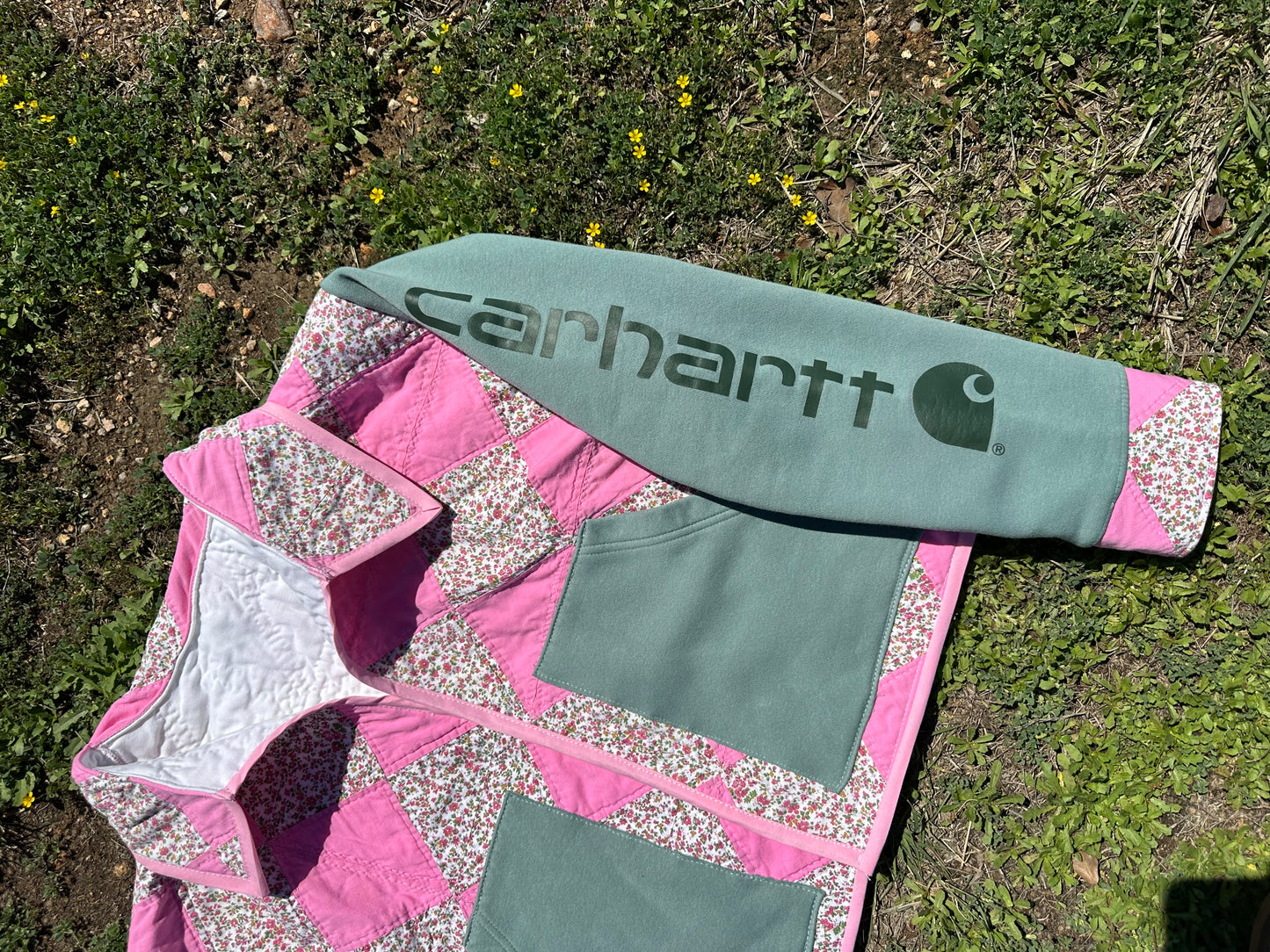 Floral Pond Quilted Jacket 🪷💐 (M-L)