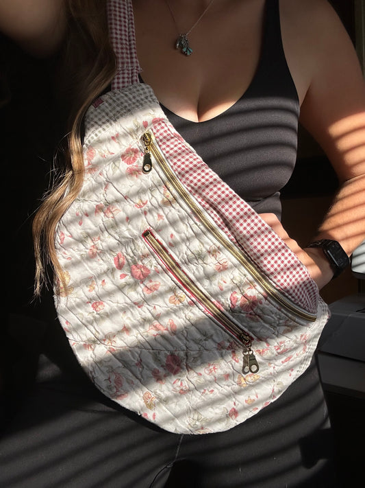 Gingham Floral Bum bag (3)