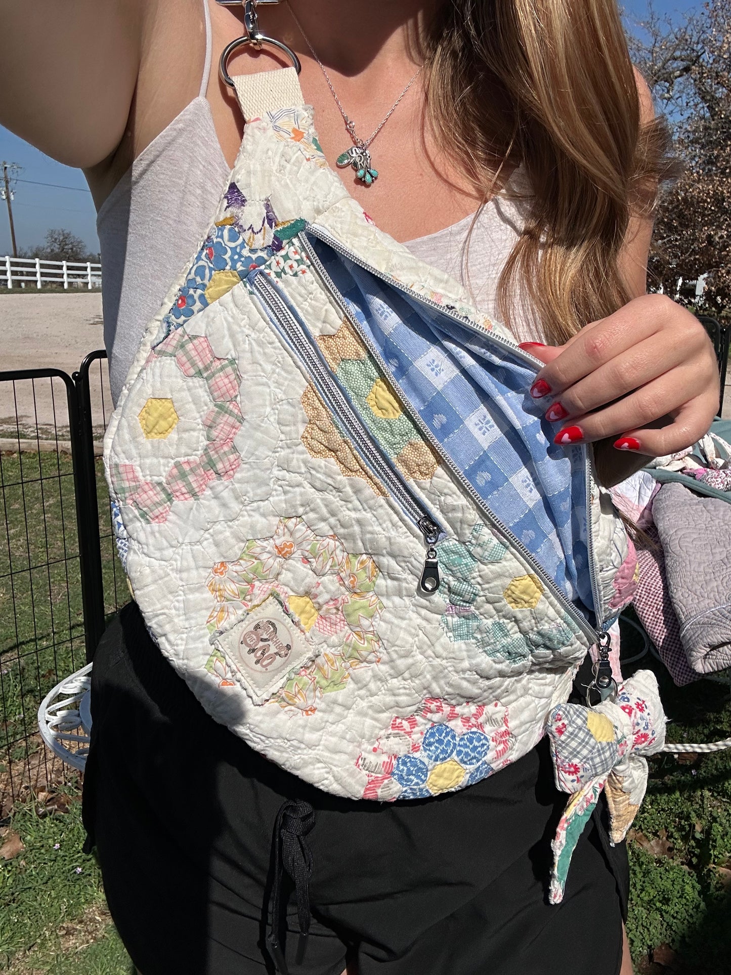DAISY DOO FANNY 🌼
