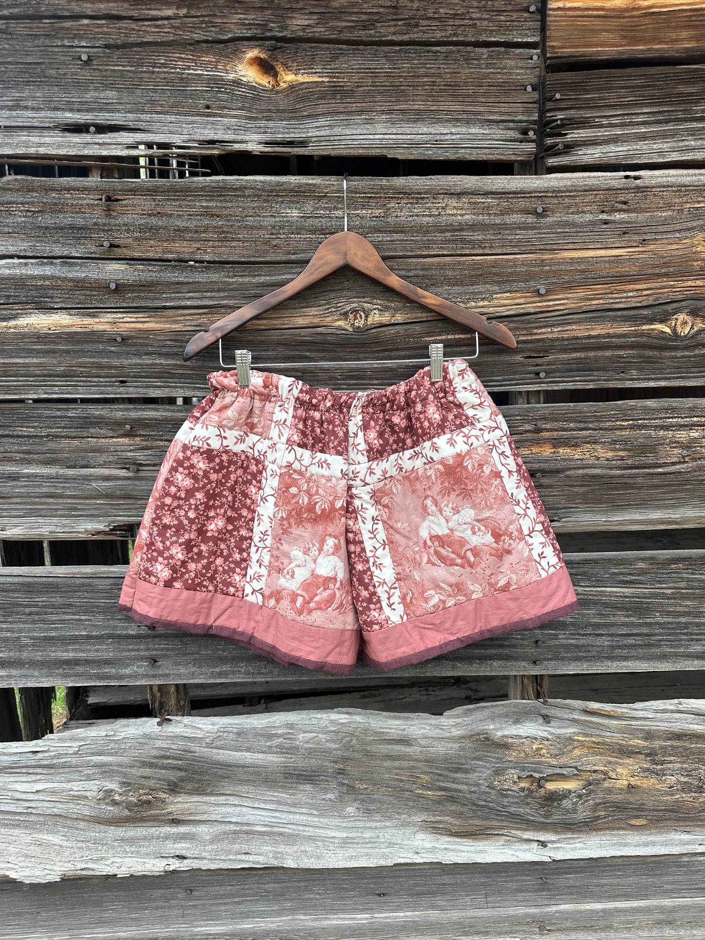 ROSE PETAL SHORTS (M/L)