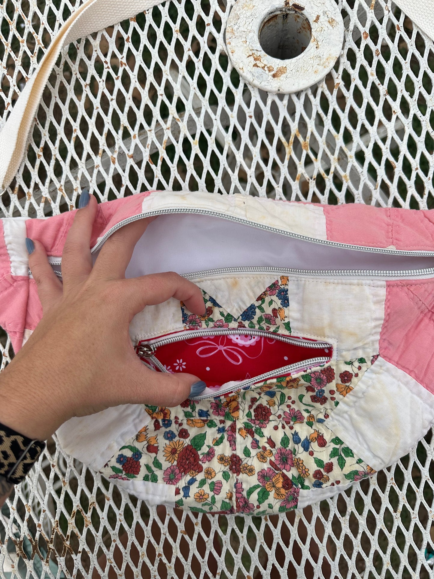 Floral Star Fanny (DISCOLORED)