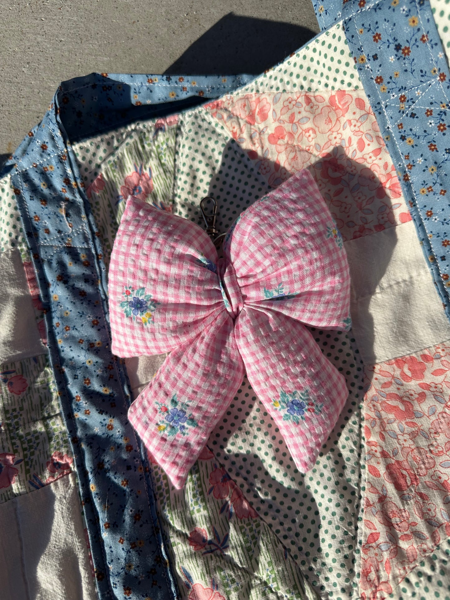 PINK GINGHAM BOW KEYCHAIN