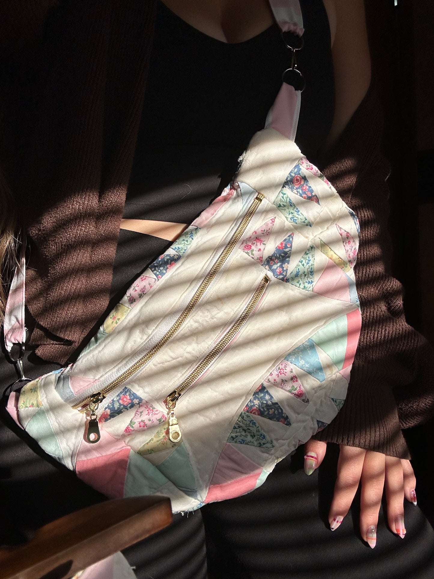 Pinky Bum Bag (5)