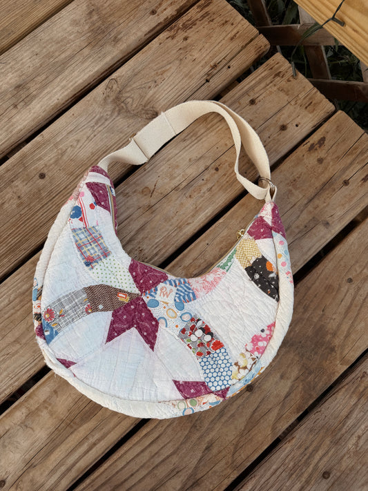 On the Ranch Quilted Crescent Bag 💜